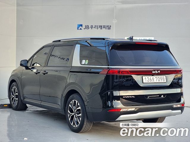 Kia Carnival Diesel 9-Seater Prestige — пробег 75 019 км — фото 3 из 5
