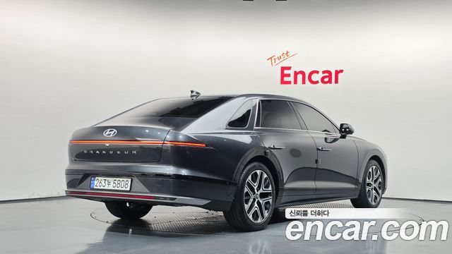 Hyundai Grandeur Exclusive — пробег 10 422 км — фото 2 из 5
