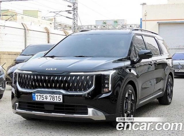 Kia Carnival Gasoline 7-Seater Signature — пробег 53 425 км — фото 2 из 5