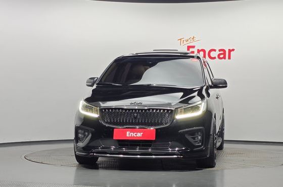 Kia Carnival 9-Seater Noblesse Special — пробег 112 246 км — фото 3 из 5