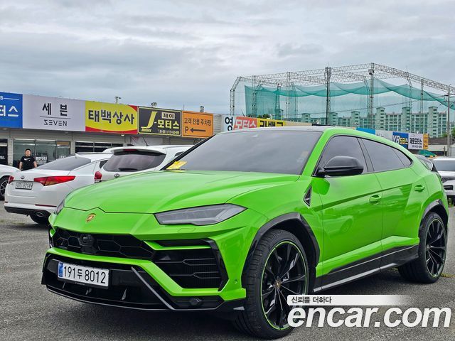 Lamborghini Urus 4.0 V8 — пробег 35 667 км — фото 1 из 5