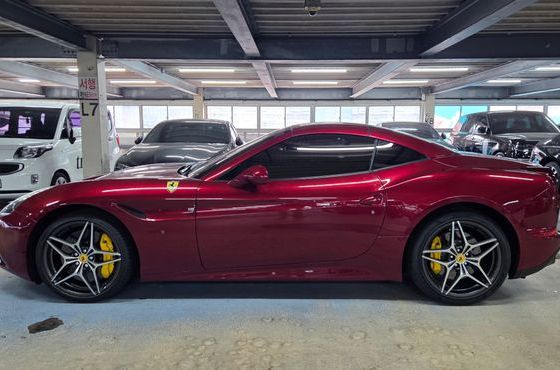 Ferrari California T 3.9 V8 — пробег 78 500 км — фото 1 из 5