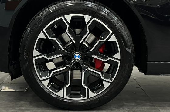 BMW X3 xDrive 20 M Sport Pro — пробег 5 036 км — фото 5 из 5