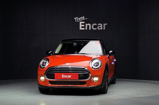 Mini Cooper 5Door Standard 3rd — пробег 82 295 км — фото 3 из 5