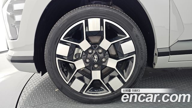 Hyundai Kona Long Range Premium — пробег 64 211 км — фото 5 из 5