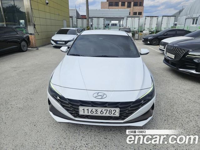 Hyundai AVANTE 1.6 Smart — пробег 76 000 км — фото 2 из 5