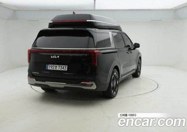Kia Carnival Gasoline 7-Seater Hi Limousine Signature — пробег 26 826 км — фото 3 из 5