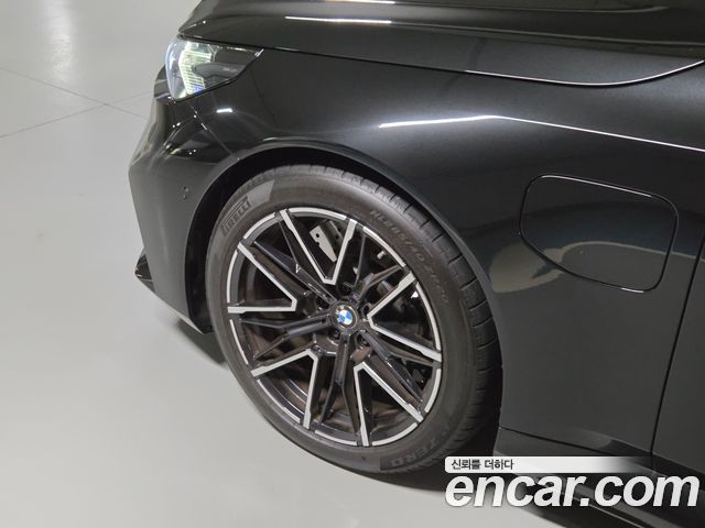 BMW M5 M5 Touring — пробег 4 280 км — фото 3 из 5