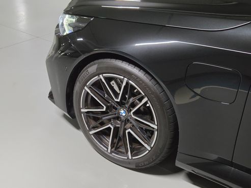 BMW M5 M5 Touring — пробег 4 280 км — фото 3 из 5