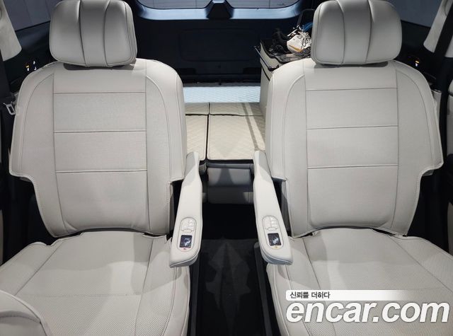 Hyundai Palisade HEV 2.5T 4WD 7-Seater Calligraphy — пробег 8 960 км — фото 3 из 5