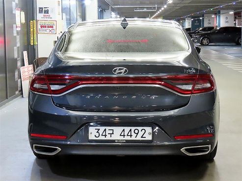 Hyundai Grandeur Exclusive Special — пробег 200 593 км — фото 4 из 5