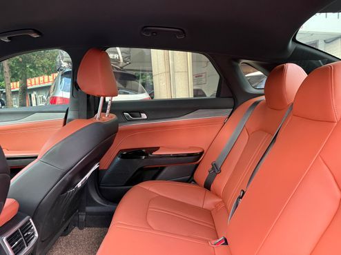 Kia K5 Noblesse — пробег 20 000 км — фото 3 из 5
