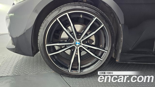 BMW 3-Series из Кореи Encar