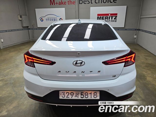 Hyundai AVANTE 1.6 Smart — пробег 53 000 км — фото 4 из 5