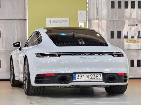 Porsche 911 Carrera S — пробег 23 700 км — фото 5 из 5