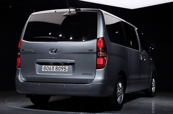 Hyundai Starex Van 5-Seater Modern — пробег 68 727 км — фото 2 из 5