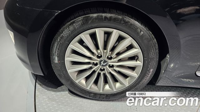 Hyundai Equus из Кореи Encar
