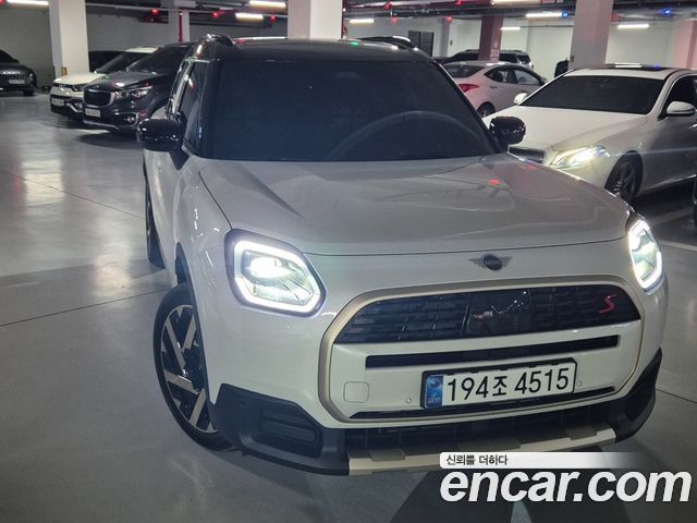Mini Countryman ALL4 Favoured — пробег 14 000 км — фото 3 из 5