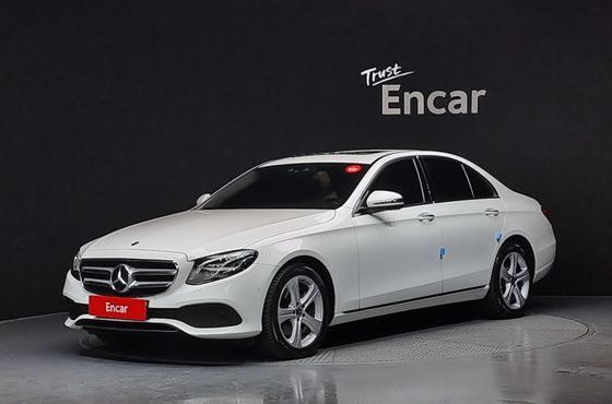 Mercedes-Benz E-Class E220d 4MATIC Avantgarde — пробег 89 183 км — фото 1 из 5