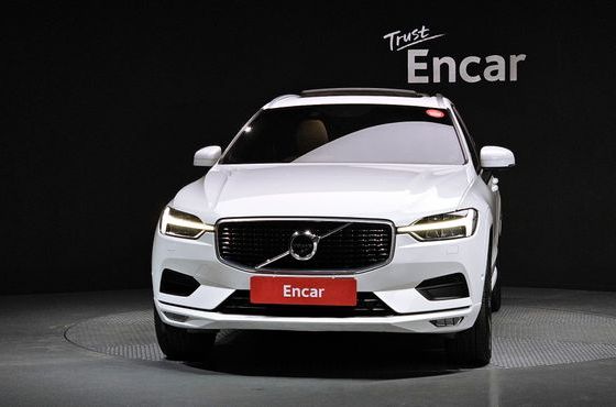 Volvo XC60 D5 Inscription — пробег 123 203 км — фото 3 из 5