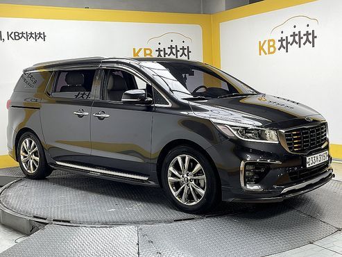 Kia Carnival Gasoline 7-Seater Limousine President — пробег 97 660 км — фото 1 из 5