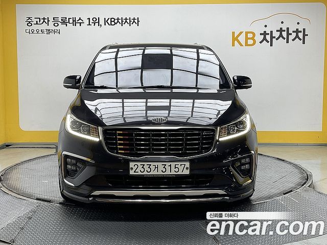 Kia Carnival Gasoline 7-Seater Limousine President — пробег 97 660 км — фото 3 из 5