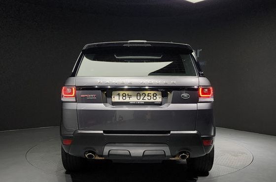 Land Rover Range Rover Sport 3.0 SDV6 HSE Dynamic — пробег 130 066 км — фото 4 из 5