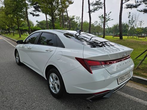 Hyundai AVANTE 1.6 Modern — пробег 72 907 км — фото 4 из 5