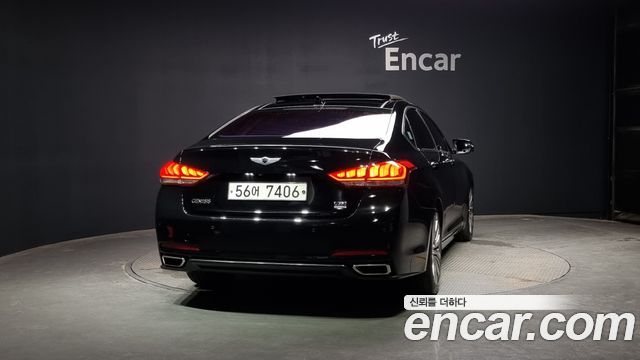 Hyundai Genesis из Кореи Encar