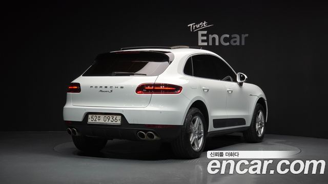 Porsche Macan из Кореи Encar