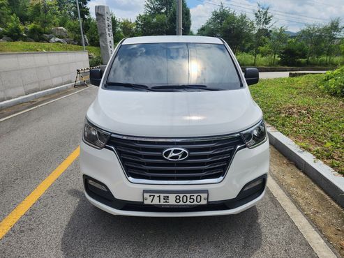 Hyundai Starex 4WD Wagon 12-Seater Modern — пробег 107 525 км — фото 2 из 5