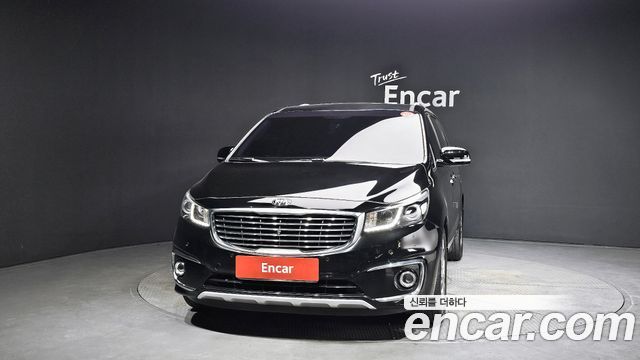 Kia Carnival 9-Seater Noblesse Special — пробег 151 713 км — фото 3 из 5