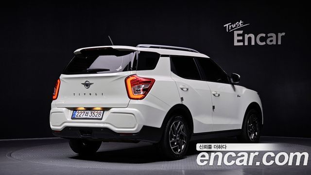 Ssangyong TIBOLI из Кореи Encar