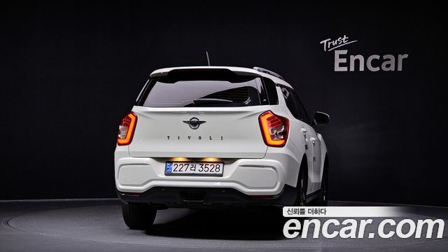 Ssangyong TIBOLI из Кореи Encar