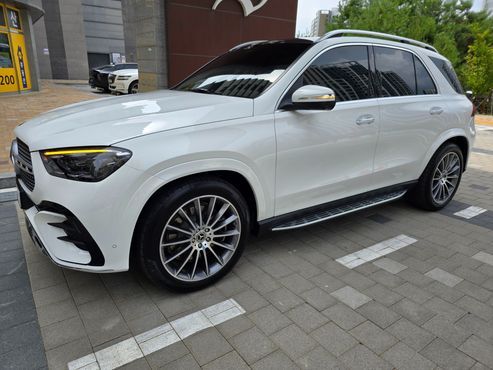 Mercedes-Benz GLE-Class GLE450 4MATIC — пробег 500 км — фото 2 из 5