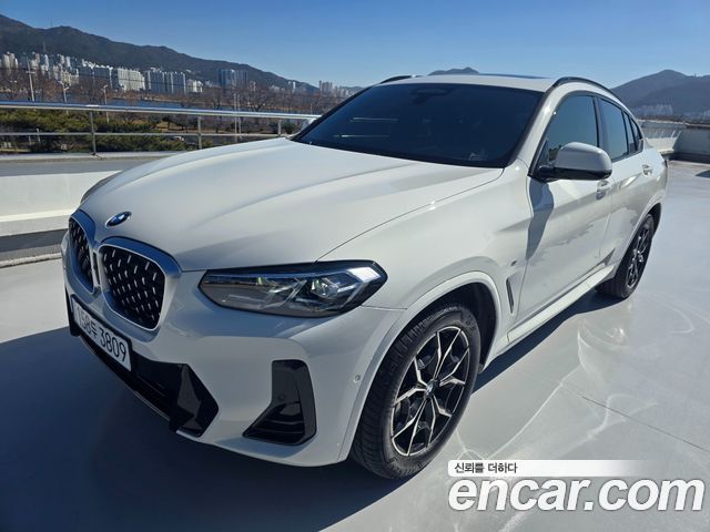 BMW X4 xDrive20d M Sport — пробег 13 900 км — фото 1 из 5