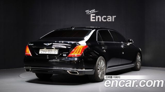 Genesis EQ900 5.0 GDI AWD Limousine Prestige — пробег 205 313 км — фото 2 из 5