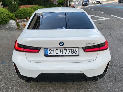 BMW 3-Series 320i M Sport — пробег 350 км — фото 4 из 5