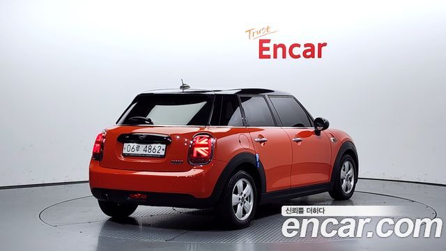 Mini Cooper из Кореи Encar