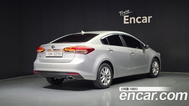Kia K3 из Кореи Encar