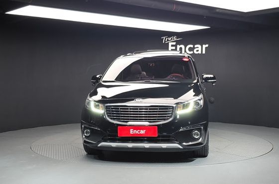 Kia Carnival 9-seater Noblesse — пробег 143 052 км — фото 3 из 5