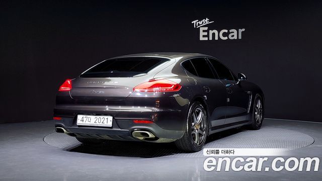 Porsche Panamera 3.0 Diesel 970 — пробег 170 247 км — фото 2 из 5