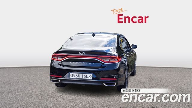 Hyundai Grandeur Exclusive Special — пробег 90 614 км — фото 4 из 5