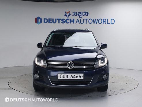 Volkswagen Tiguan 2.0 TDI Premium 5N — пробег 201 279 км — фото 3 из 5