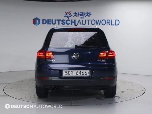Volkswagen Tiguan 2.0 TDI Premium 5N — пробег 201 279 км — фото 4 из 5