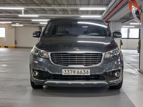 Kia Carnival 9-seater Prestige — пробег 125 060 км — фото 3 из 5