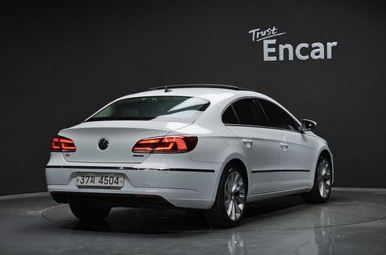 Volkswagen CC 2.0 TDI BlueMotion — пробег 161 570 км — фото 2 из 5