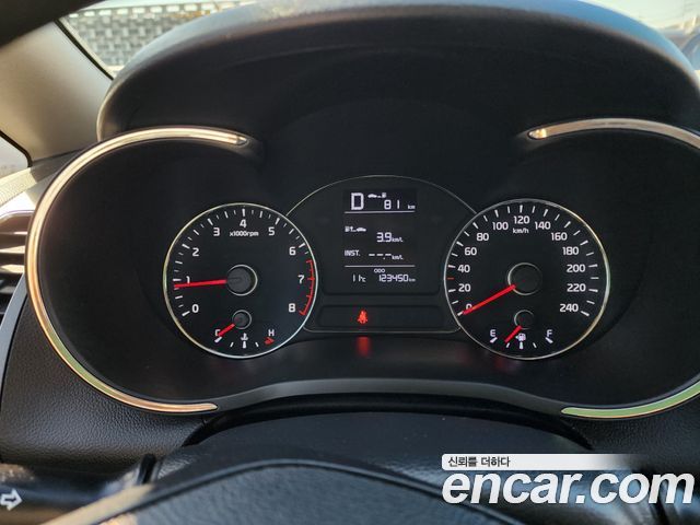 Kia K3 из Кореи Encar