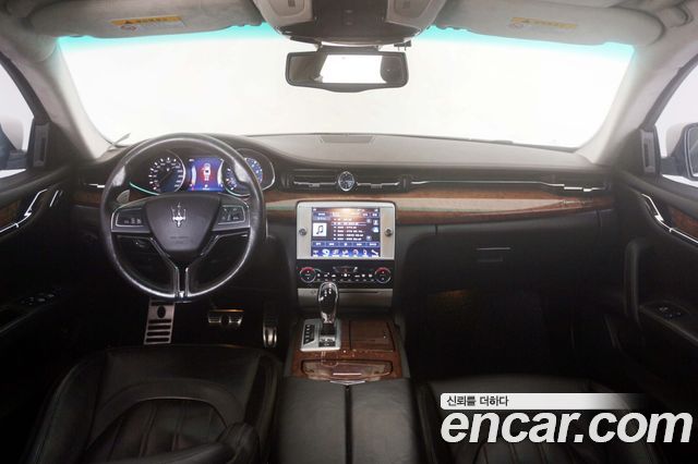 Maserati Quattroporte из Кореи Encar