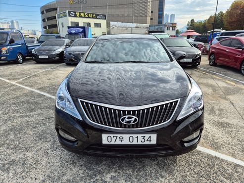 Hyundai Grandeur HG300 Exclusive — пробег 190 000 км — фото 3 из 5